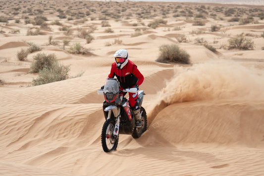 Occhiali Omega Performante: prestazioni professionali per l’off-road senza compromessi